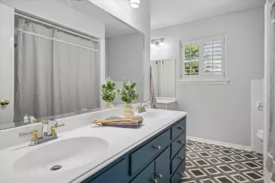 216 Huntingdon Drive, Irving, TX 75061 - Photo 21