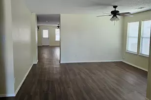 1205 Beeblossom Dr, DeSoto, TX 75115 - Photo 13