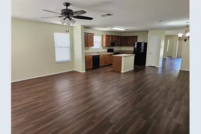 1205 Beeblossom Drive, DeSoto, TX 75115 - Photo 5