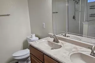 1205 Beeblossom Dr, DeSoto, TX 75115 - Photo 25