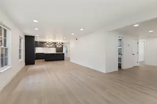 7219 E Mockingbird Ln, Dallas, TX 75214 - Photo 5