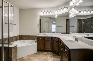 2920 Peyton Brook Dr, Fort Worth, TX 76137 - Photo 11