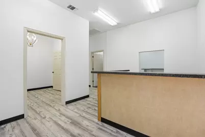 983 Whitehead Drive, Granbury, TX 76048 - Photo 5