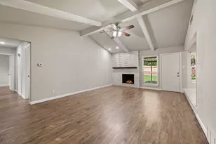 515 Brynmawr Ct, Arlington, TX 76014 - Photo 3