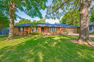 10715 Royal Springs Dr, Dallas, TX 75229 - Photo 1