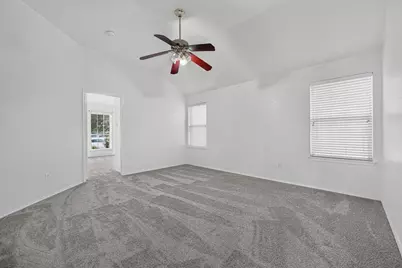 803 E Alexander Lane, Euless, TX 76040 - Photo 17