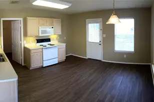 1061 Silver Spur Ln, Fort Worth, TX 76179 - Photo 3