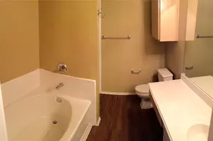 1061 Silver Spur Ln, Fort Worth, TX 76179 - Photo 7