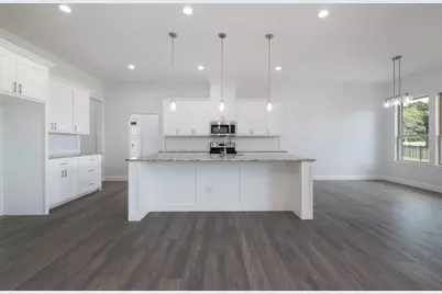 13027 Eagles Nest Drive, Whitney, TX 76692 - Photo 7