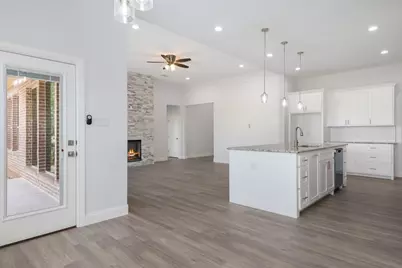 13027 Eagles Nest Drive, Whitney, TX 76692 - Photo 11