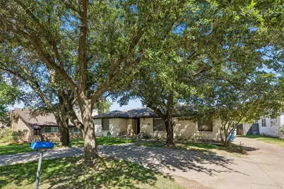 8011 Eagle Trail, Dallas, TX 75238 - Photo 3