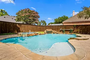 2618 St Michelle Ln, McKinney, TX 75070 - Photo 3