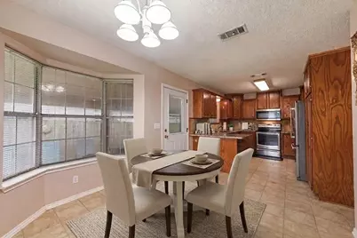 314 Fairfield Street, Gainesville, TX 76240 - Photo 7