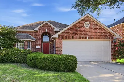 4432 Spanish Oak Circle, Corinth, TX 76208 - Photo 1