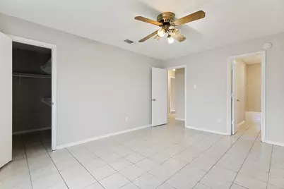 3217 & 3219 Green Ridge Street, Fort Worth, TX 76133 - Photo 33