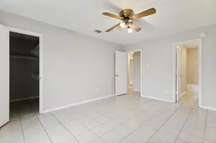 3217 & 3219 Green Ridge St, Fort Worth, TX 76133 - Photo 33