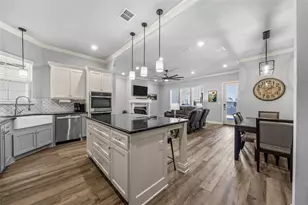 10112 Braided Briar Ln, Waco, TX 76712 - Photo 9