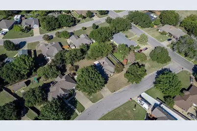 1634 Robin Place, Cleburne, TX 76033 - Photo 33