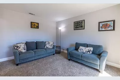 1634 Robin Place, Cleburne, TX 76033 - Photo 29