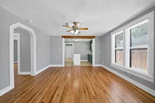 2724 E 12th St, Fort Worth, TX 76111 - Photo 7