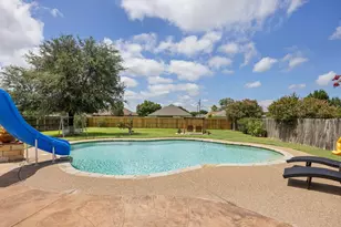 616 Parker Ln, Granbury, TX 76048 - Photo 9