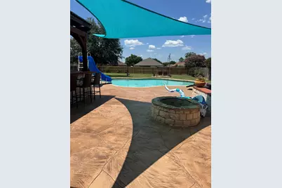 616 Parker Lane, Granbury, TX 76048 - Photo 5