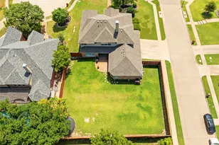 711 Country Meadow Dr, Murphy, TX 75094 - Photo 5