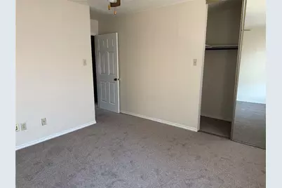 1294 Speight Avenue, Waco, TX 76706 - Photo 15