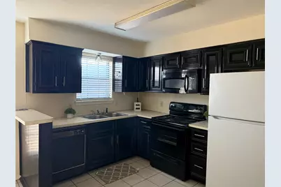 1294 Speight Avenue, Waco, TX 76706 - Photo 7