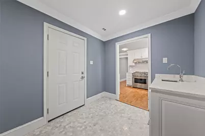 4104 Austin Avenue, Waco, TX 76710 - Photo 13