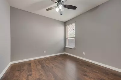 2808 Grandview Drive, Grand Prairie, TX 75052 - Photo 19