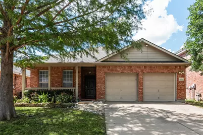 2808 Grandview Drive, Grand Prairie, TX 75052 - Photo 1