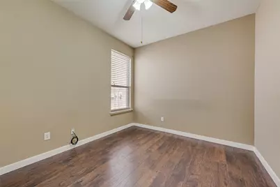 2808 Grandview Drive, Grand Prairie, TX 75052 - Photo 21