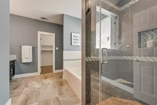 2808 Grandview Dr, Grand Prairie, TX 75052 - Photo 17