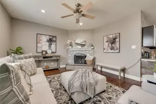 2808 Grandview Dr, Grand Prairie, TX 75052 - Photo 9