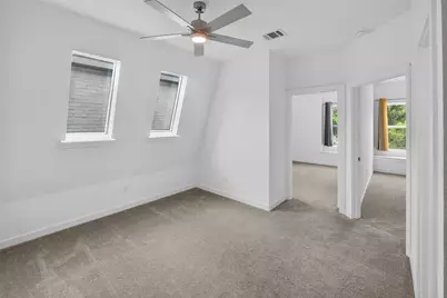 340 Oakbend Drive, Lewisville, TX 75067 - Photo 13