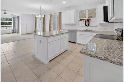 340 Oakbend Drive, Lewisville, TX 75067 - Photo 9