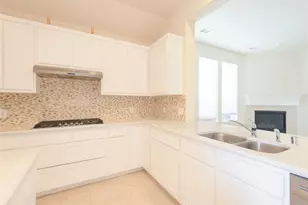 709 Llano Falls Dr, McKinney, TX 75071 - Photo 9