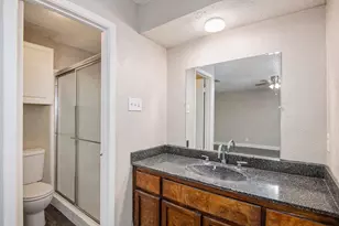 6913 W Cleburne Rd, Fort Worth, TX 76133 - Photo 15