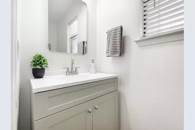 2613 Ramblewood Drive, Carrollton, TX 75006 - Photo 11
