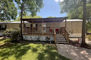 1809 Ranch Rd, Grand Prairie, TX 75052 - Photo 5