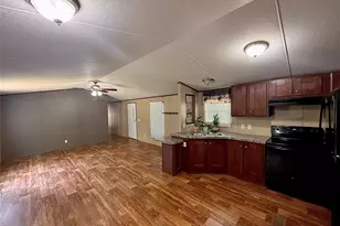 1809 Ranch Rd, Grand Prairie, TX 75052 - Photo 7