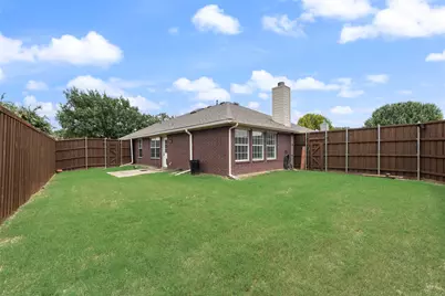 8809 Oakwood Lane, Frisco, TX 75035 - Photo 23
