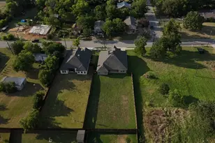 201 W 4th St, Keene, TX 76059 - Photo 29