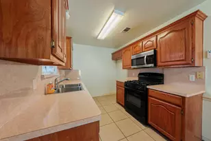 313 N Main St, Red Oak, TX 75154 - Photo 13