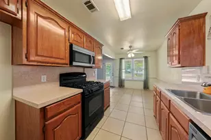 313 N Main St, Red Oak, TX 75154 - Photo 15