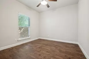 207 Ennis St, Waxahachie, TX 75165 - Photo 13