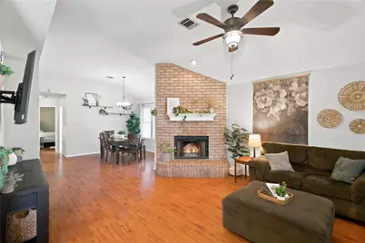 4828 Deal Drive, Fort Worth, TX 76135 - Photo 7