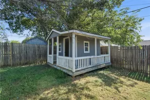 4828 Deal Dr, Fort Worth, TX 76135 - Photo 37
