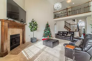 317 Crescent Creek Ln, Fort Worth, TX 76140 - Photo 3